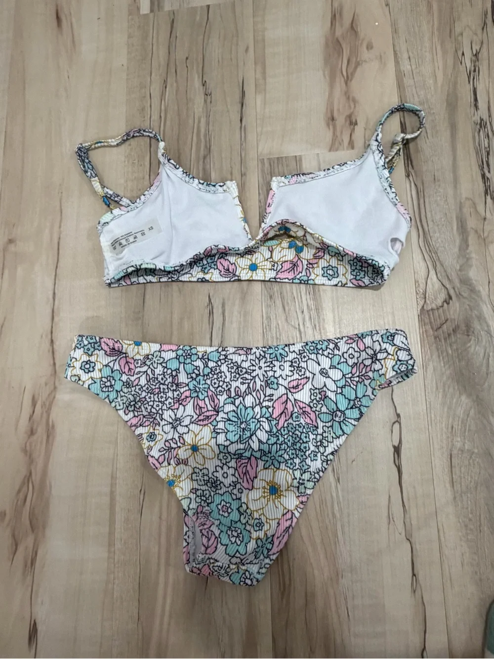 SHEIN White Floral Kids Bikini with Blue, Pink, and Yellow Accents